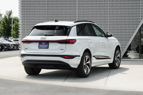 2025 Audi Q6 e-tron Premium Plus quattro