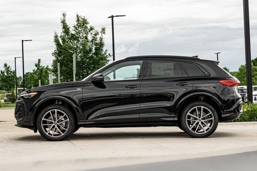 Mythos 2026 Audi Q5 Premium Plus TFSI quattro S tronic
