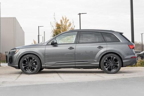 2026 Audi Q7 55 Premium Plus