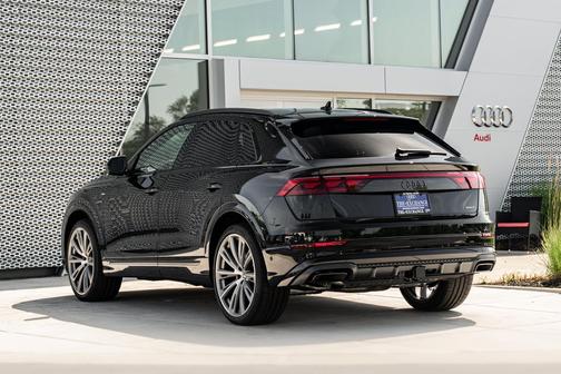 Mythos 2026 Audi Q8 55 Prestige