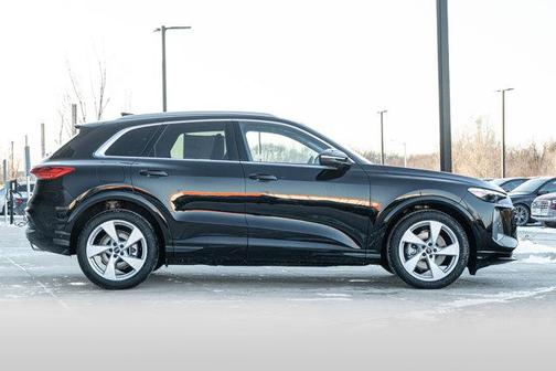 2025 Audi Q5 Prestige TFSI quattro S tronic