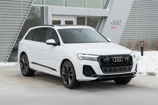 2026 Audi Q7 55 Premium Plus