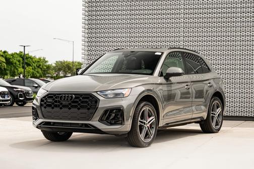 Gray Metallic 2025 Audi Q5 55 S line Premium Plus