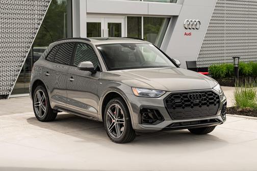 Gray Metallic 2025 Audi Q5 55 S line Premium Plus