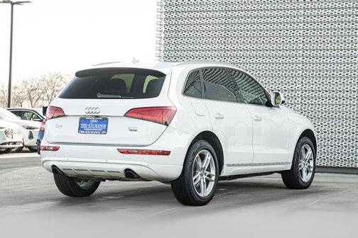 2015 Audi Q5 2.0T Premium Plus