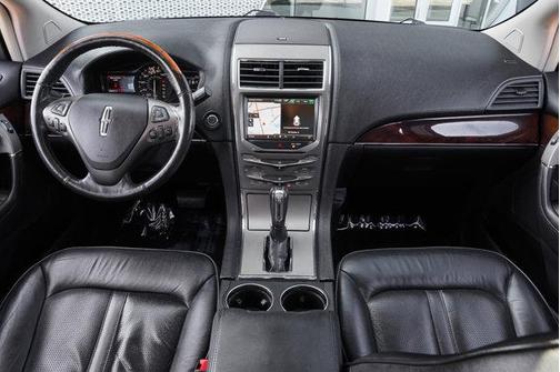 2014 Lincoln MKX Base