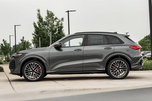 Daytona 2026 Audi SQ5 3.0T Prestige