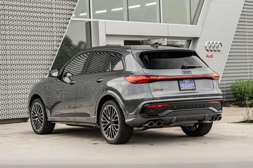 Daytona 2026 Audi SQ5 3.0T Prestige