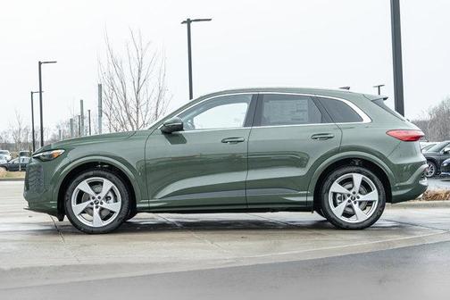 2025 Audi Q5 Prestige TFSI quattro S tronic
