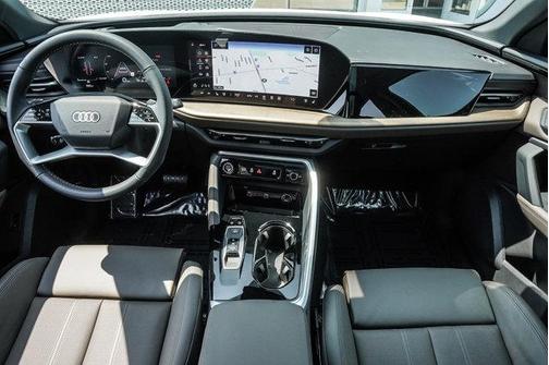 2025 Audi Q5 Premium Plus