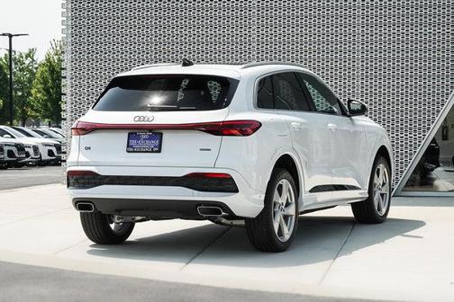 2025 Audi Q5 Premium Plus