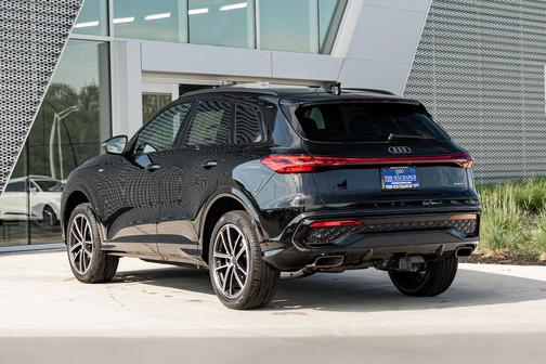 Mythos 2026 Audi Q5 Premium Plus TFSI quattro S tronic