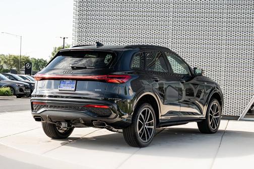 Mythos 2026 Audi Q5 Premium Plus TFSI quattro S tronic