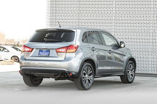 2016 Mitsubishi Outlander Sport 2.0 ES
