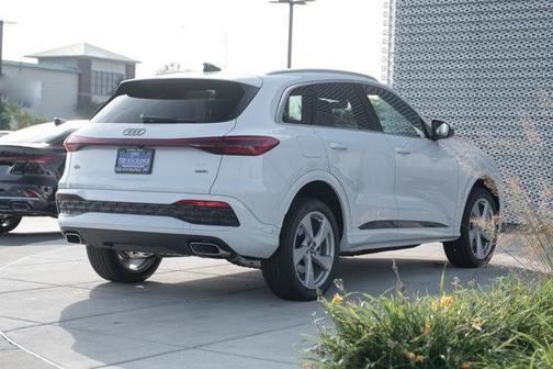 2025 Audi Q5 Premium Plus TFSI quattro S tronic