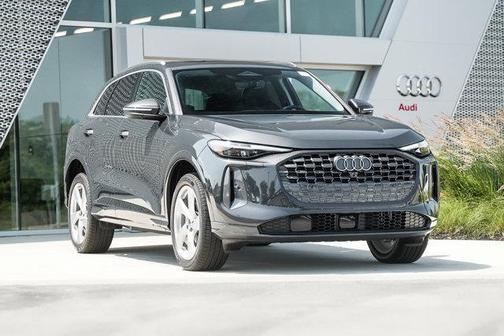 2025 Audi Q5 Premium Plus