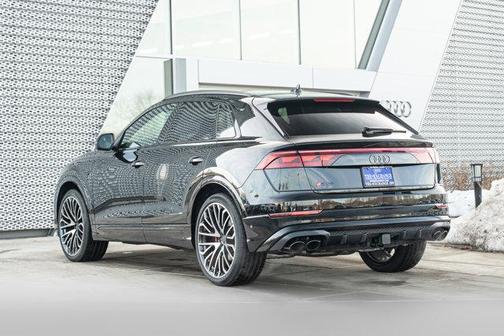 2026 Audi SQ8 4.0T Prestige