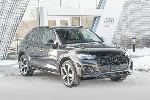 2023 Audi Q5 45 S line Premium Plus