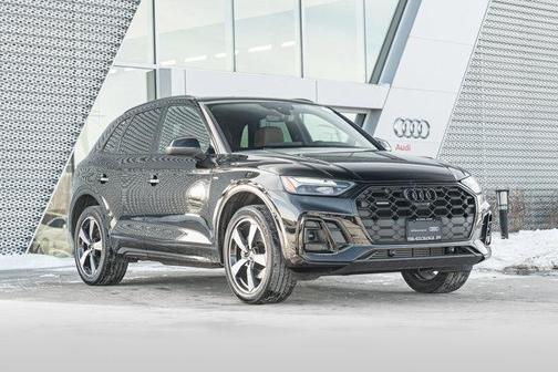 2023 Audi Q5 45 S line Premium Plus