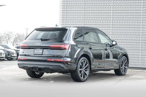 2024 Audi Q7 55 Prestige