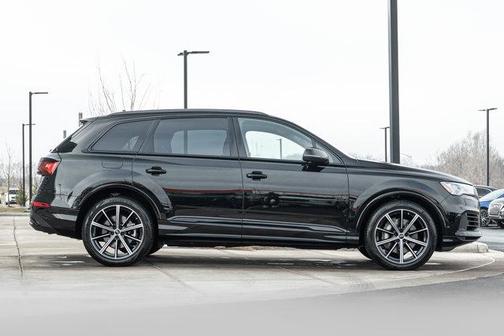 2024 Audi Q7 55 Prestige