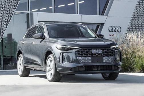 2025 Audi Q5 Premium Plus TFSI quattro S tronic