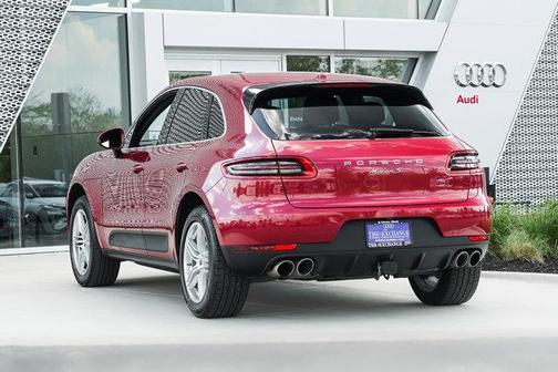 2015 Porsche Macan S