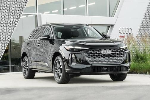 2025 Audi Q5 Premium