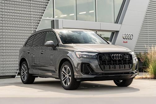 Samurai 2026 Audi Q7 45 Premium
