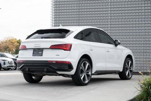 2023 Audi Q5 45 S line Prestige
