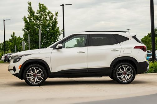 Snow White Pearl 2021 Kia Seltos S Turbo