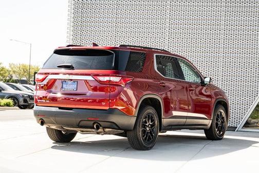 Cajun Red Tintcoat 2021 Chevrolet Traverse LT Cloth
