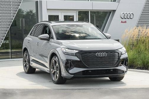 2025 Audi Q4 e-tron Prestige 55 quattro