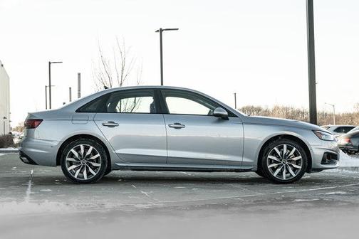 2022 Audi A4 40 Prestige