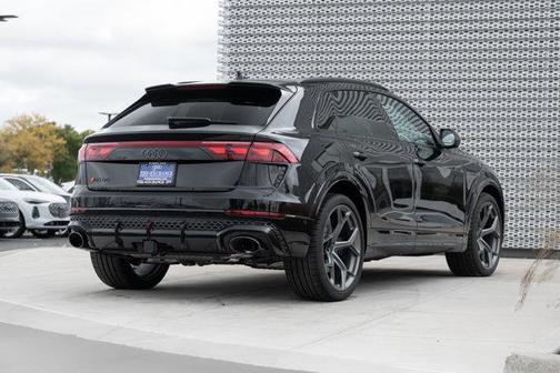 2026 Audi RS Q8 4.0T