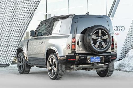 2023 Land Rover Defender 90 X-Dynamic SE