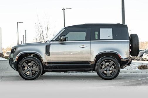 2023 Land Rover Defender 90 X-Dynamic SE