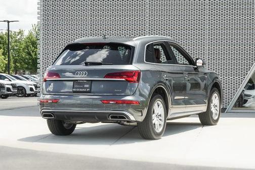 2022 Audi Q5 45 S line Premium