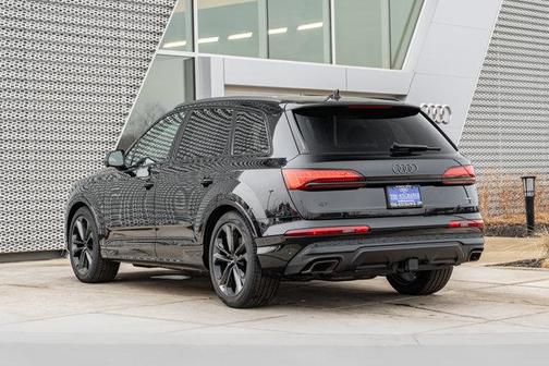 2026 Audi Q7 55 Premium Plus