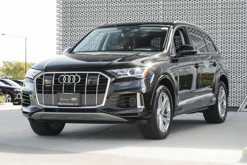 2023 Audi Q7 55 Premium Plus