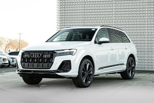 2026 Audi Q7 55 Premium Plus