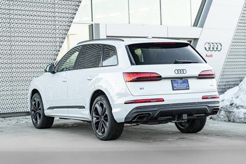 2026 Audi Q7 55 Premium Plus