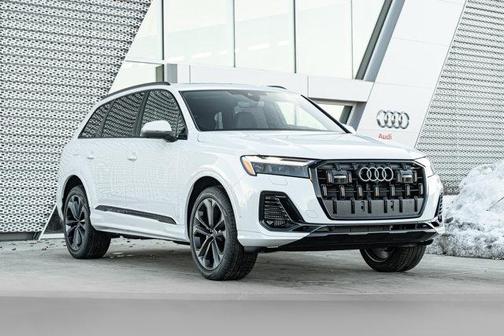 2026 Audi Q7 55 Premium Plus