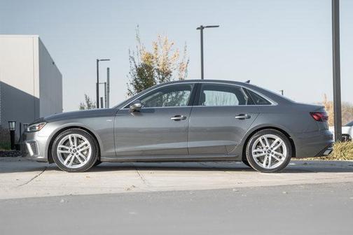 2023 Audi A4 45 S line Premium Plus