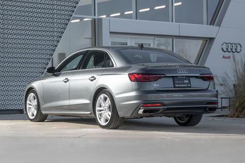 2023 Audi A4 45 S line Premium Plus