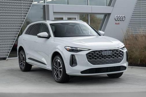 2025 Audi Q5 Premium Plus TFSI quattro S tronic