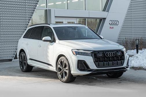 2026 Audi Q7 55 Premium Plus