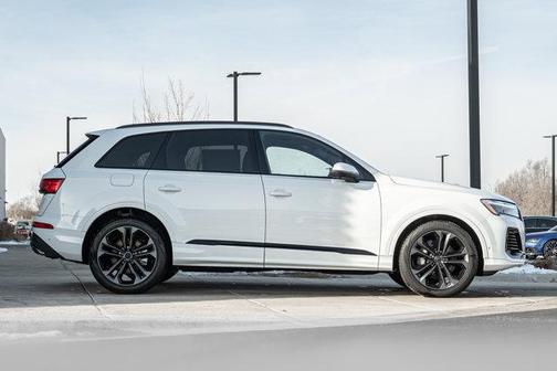 2026 Audi Q7 55 Premium Plus