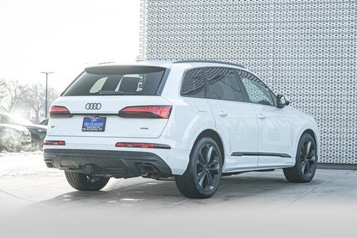 2026 Audi Q7 55 Premium Plus