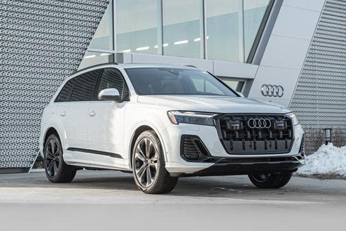 2026 Audi Q7 55 Premium Plus